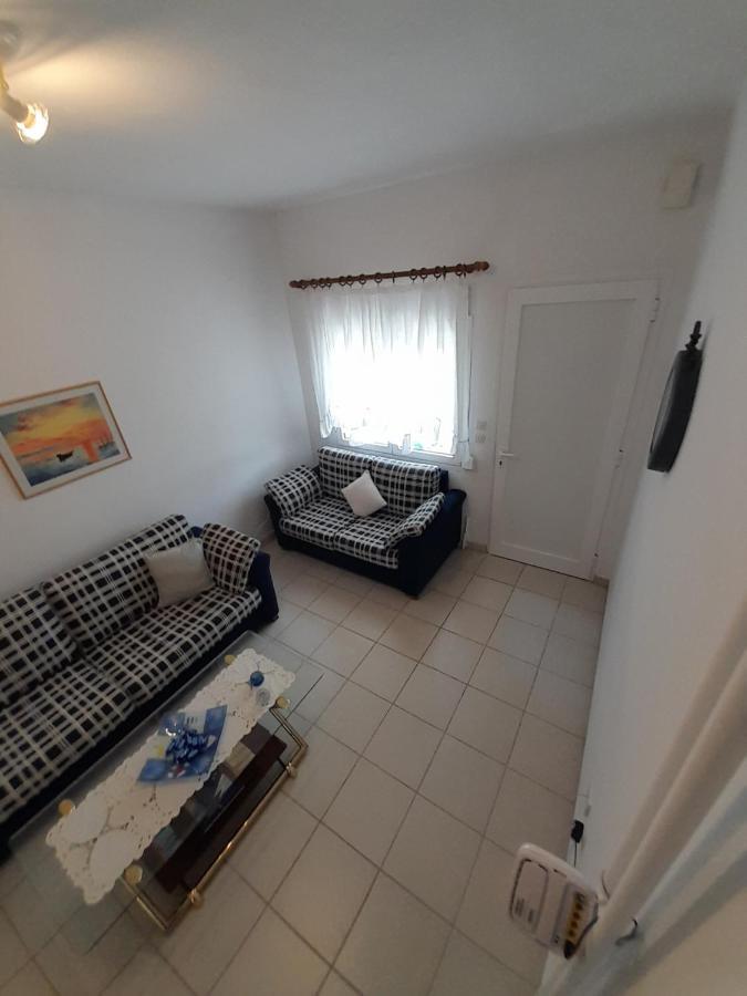 Maisonette Basilissa Nea Poteidaia Exterior foto