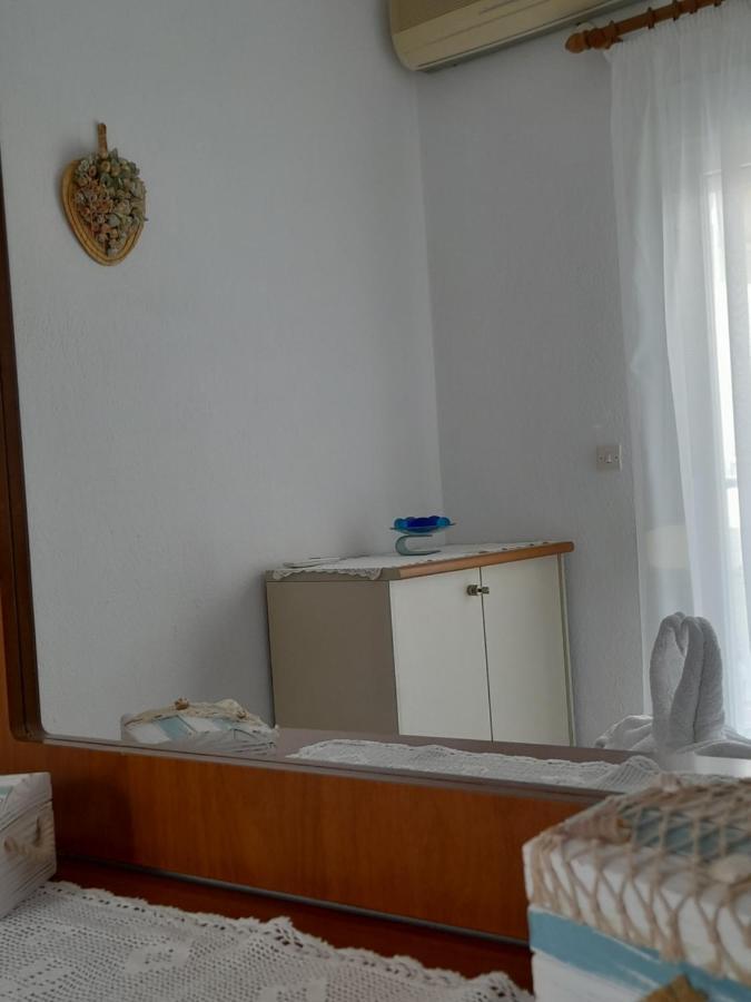 Maisonette Basilissa Nea Poteidaia Exterior foto
