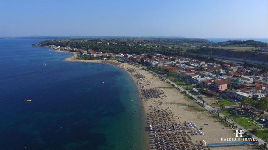 Maisonette Basilissa Nea Poteidaia Exterior foto